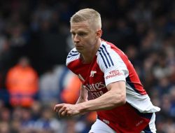 Zinchenko Kabur dari Arsenal? Bundesliga Jadi Pelabuhan Baru?