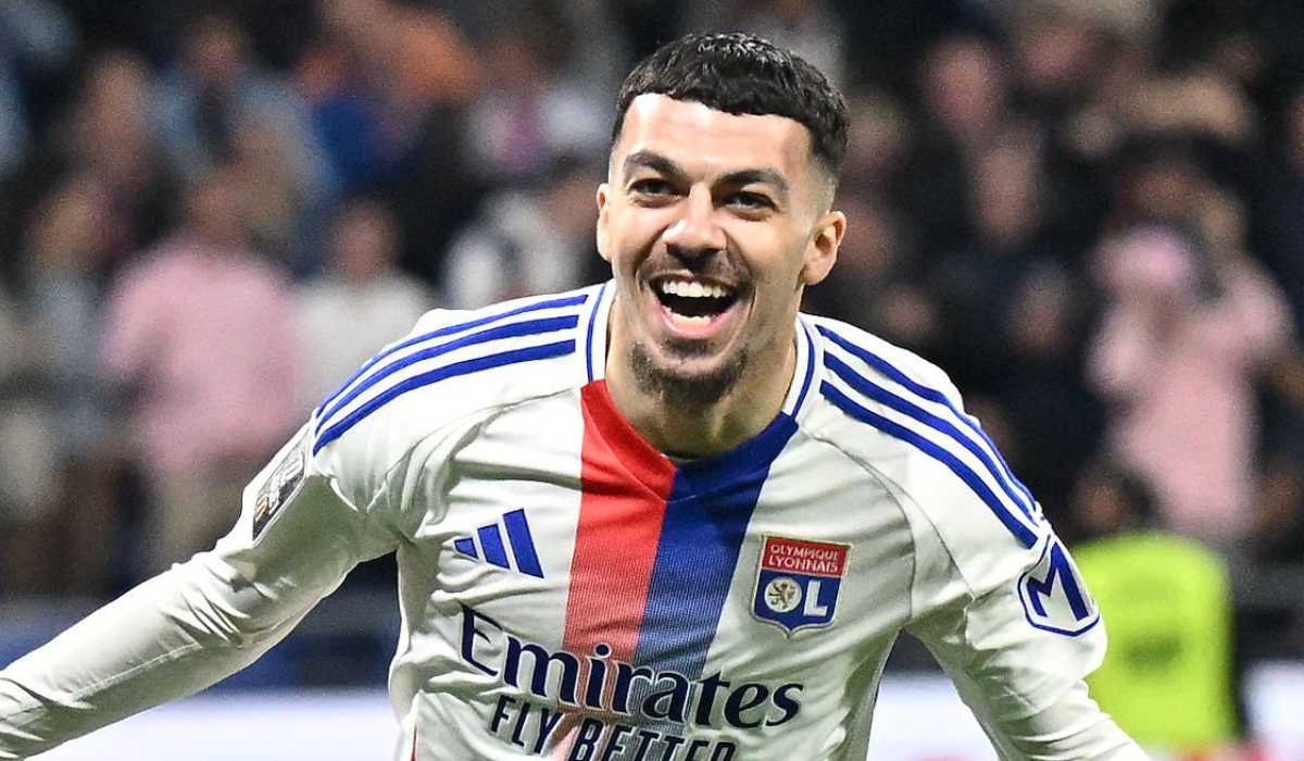 Lyon Degradasi, MU Incar Striker Tajam!