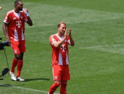 Kejutan Bayern: Kane Jadi Playmaker?