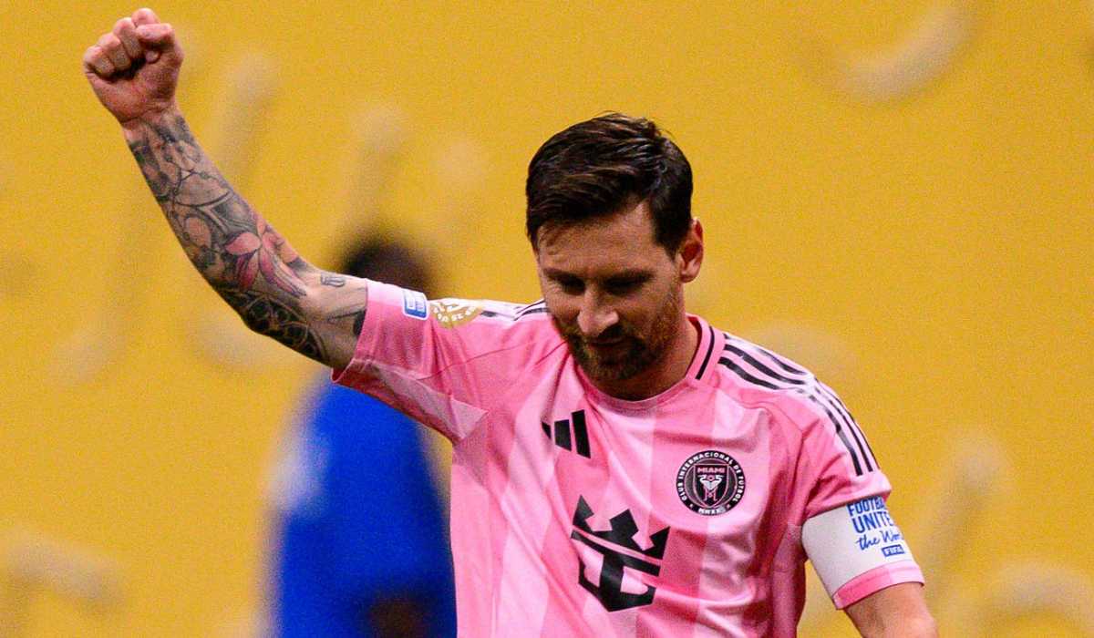 Bom Transfer Arsenal! Messi, Fernandes, atau Gyokeres?