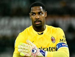 Chelsea Gigit Jari! Harga Kiper Mahal Bikin Pusing!