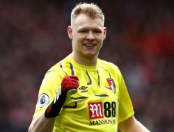 Ramsdale Gabung Newcastle! Reuni Emosional dengan Howe!
