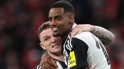Rahasia Taktik Slot:  Isak di Liverpool?