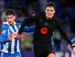 Christensen Tolak Hengkang,  Balik Lebih Awal!