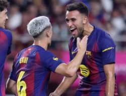 Barcelona Khawatir! Bek Andalan Cedera Jelang Musim Baru