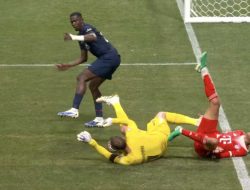 Neuer Meledak! Musiala Cedera Horor, Donnarumma Diserang?