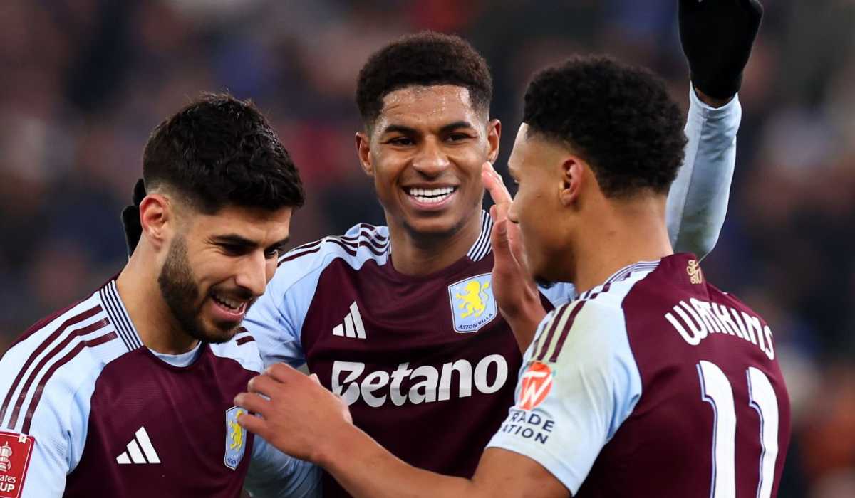 Liverpool Incar Striker Baru: Siapa Pengganti Isak?