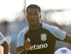 Setan Merah Incar Ollie Watkins: Taktik Licik ala Liverpool?