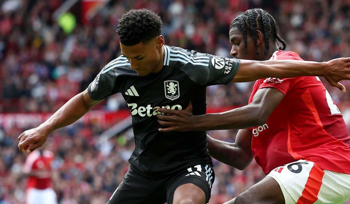 Setan Merah Incar Striker Baru? Watkins Jadi Bidikan!