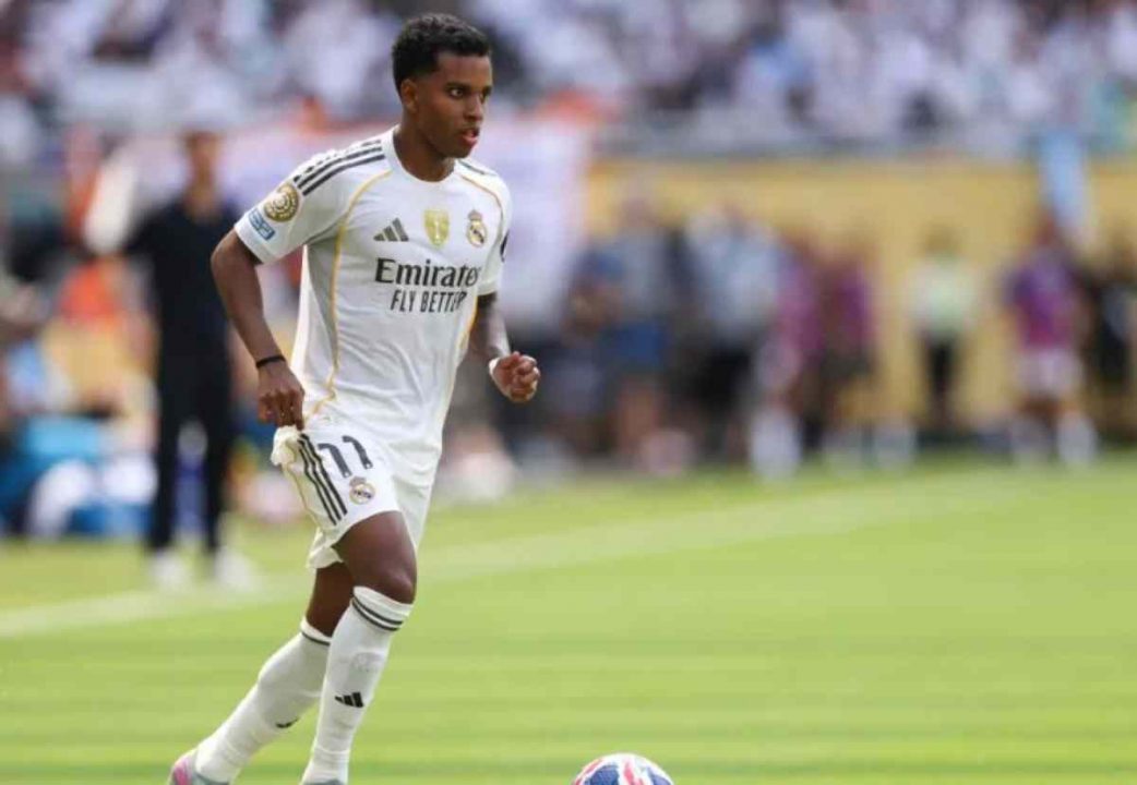 Rodrygo Dilepas Madrid? Perang Tiga Raksasa Eropa Memanas!