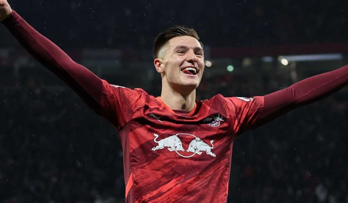 Setan Merah Tersandung! Newcastle Dekati Sesko?