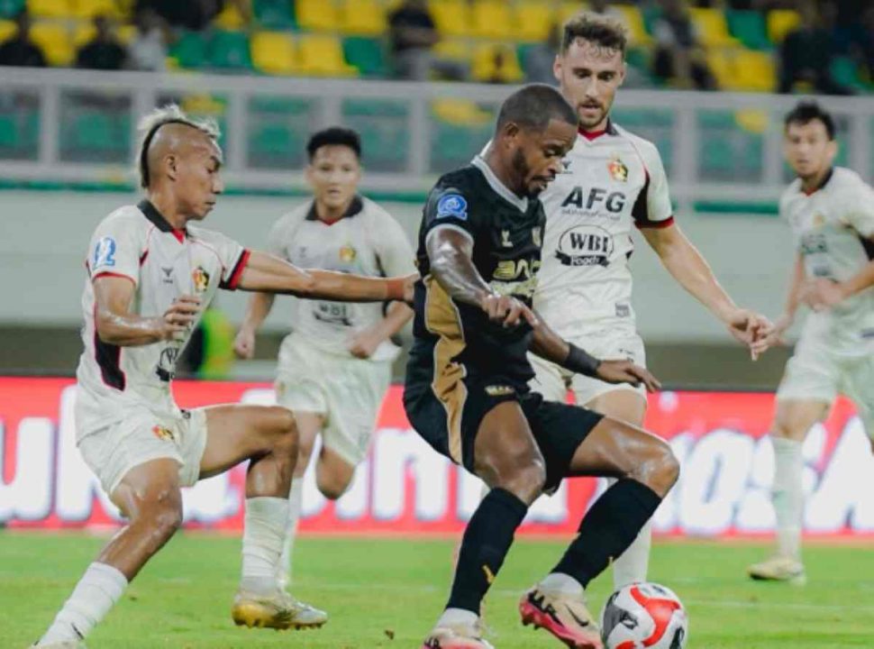 Banten Warriors Menang Telak! Dewa United Hancurkan Persik!