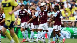 Villa Hancurkan Roma 4-0, Tapi Ada Bayang-Bayang Cedera!