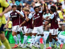 Villa Hancurkan Roma 4-0, Tapi Ada Bayang-Bayang Cedera!