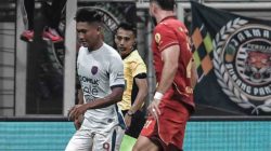 Persija Hancurkan Persita! Kemenangan Telak 4-0!