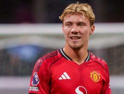Setan Merah Beraksi! Hojlund Kabur, MU Bidik Bintang Baru?