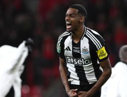 BOM! Liverpool Pecahkan Rekor Transfer Demi Gaet Isak!