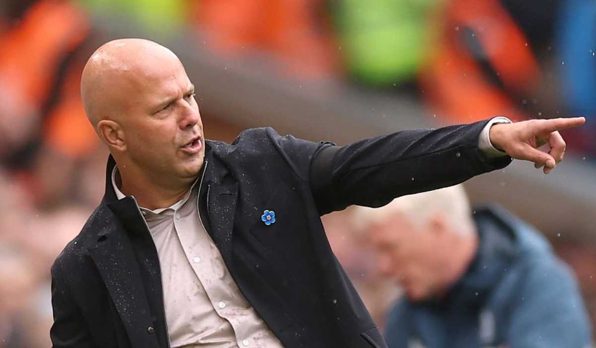 Liverpool Raih Untung Besar! Gravenberch Meledak!