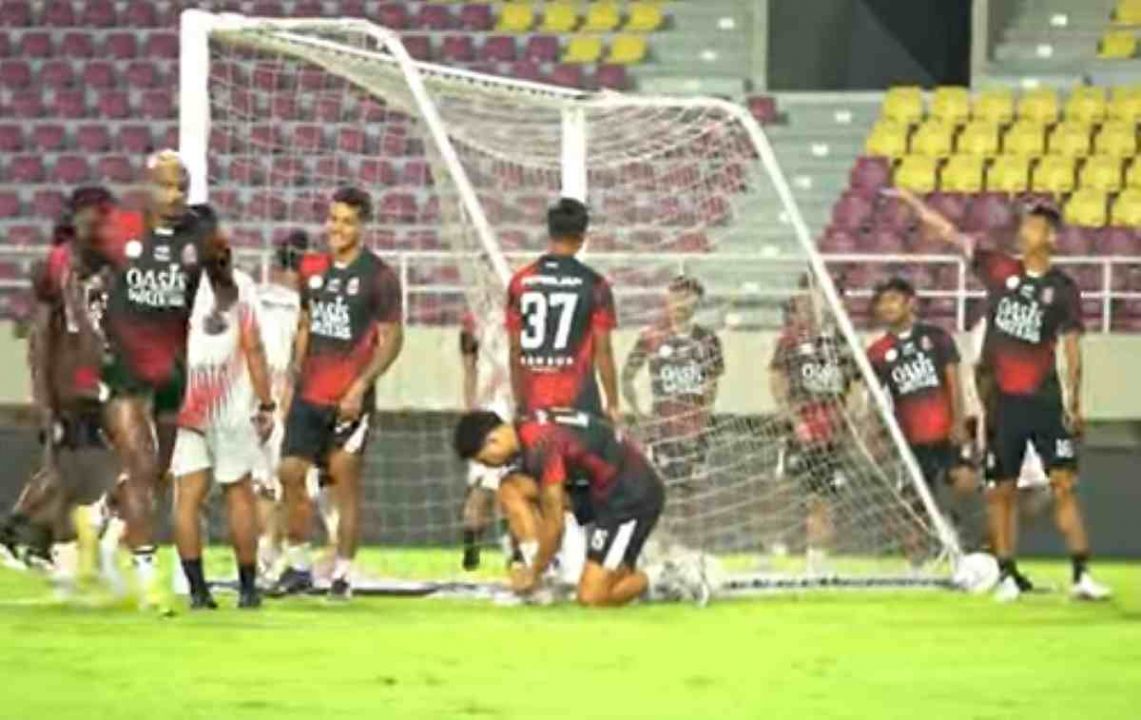 Persis vs Persijap: Perang Saudara di Manahan!